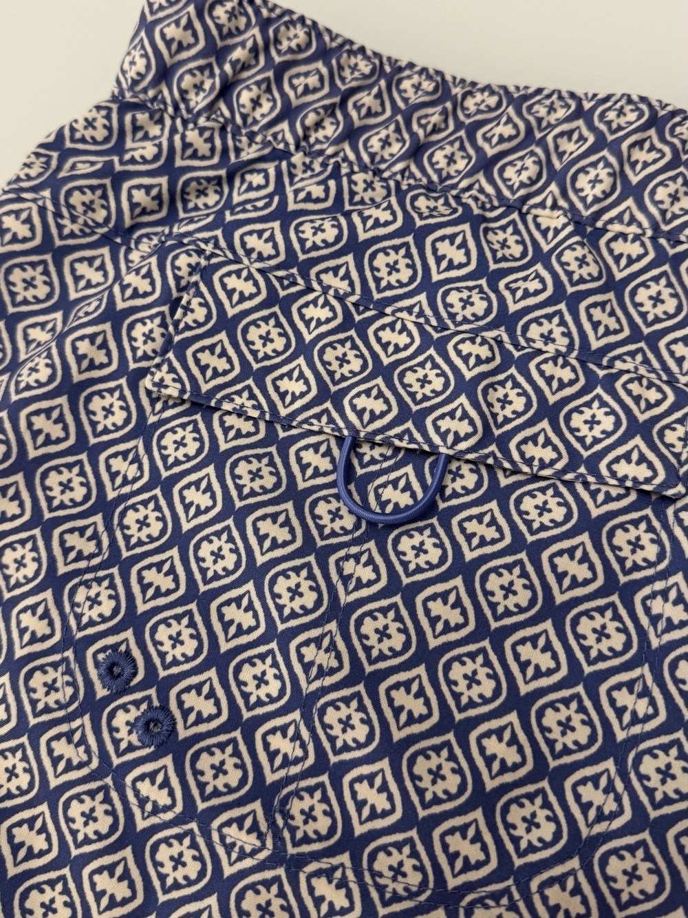 Women's Patterned Shorts - Picture 7 of 12